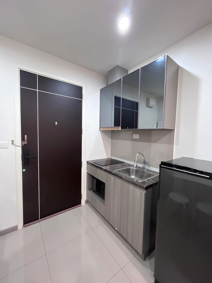 picture MN3242 The Presiden Charan - Yark Fai Chai Station - 4/8