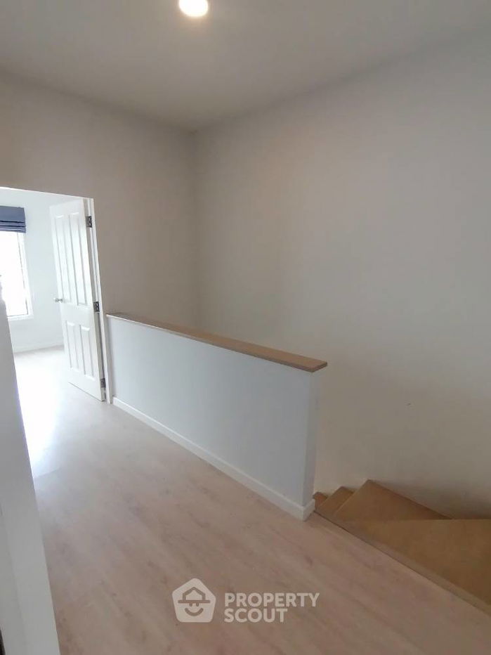 picture 2-BR Townhouse at Modi Villa Bangna in Bang Sao Thong (ID 1167852) - 5/8