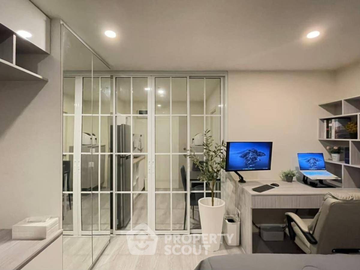 picture 1-BR Condo at Lumpini Ville Phatanakan-Srinakarin in Suan Luang (ID 1556579) - 4/18