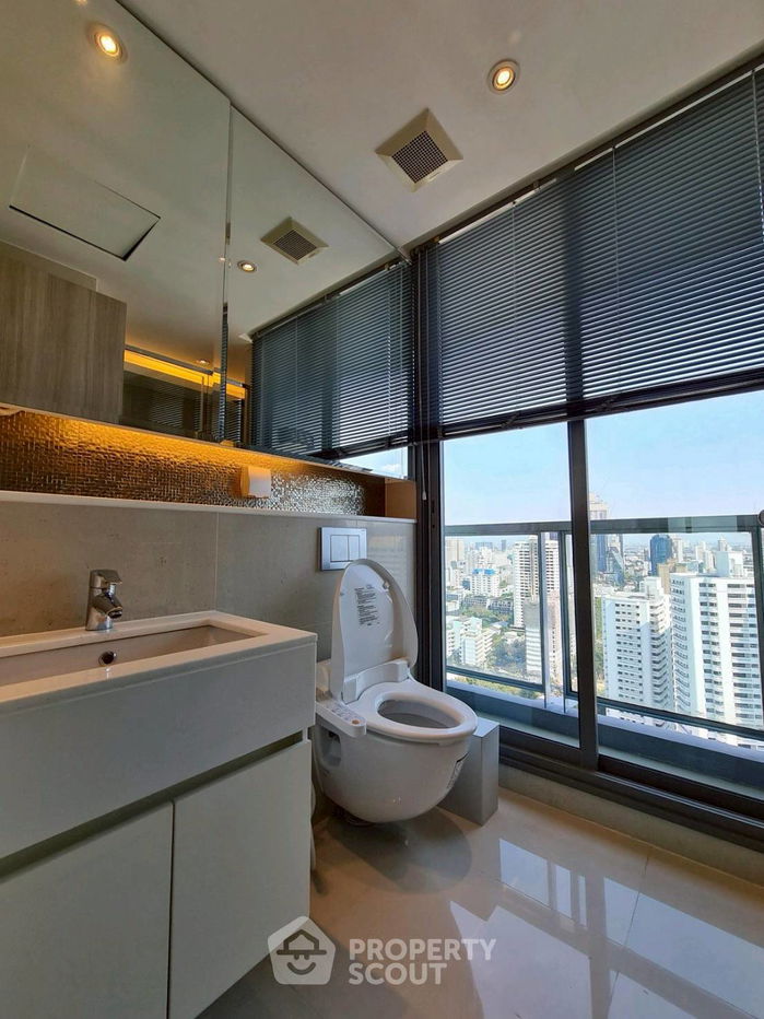 picture 4-BR Condo at H Sukhumvit 43 near BTS Phrom Phong (ID 2513803) - 12/15