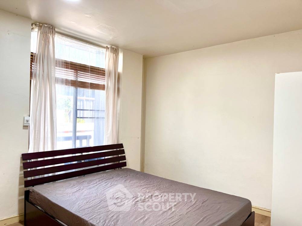 picture 2-BR Condo at Ratchayothin Place Condominium near BTS Ratchayothin (ID 1506355) - 7/23