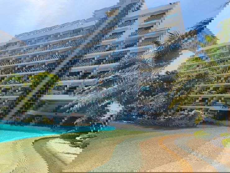 picture for sale laguna beach1 1.25million - 12/12