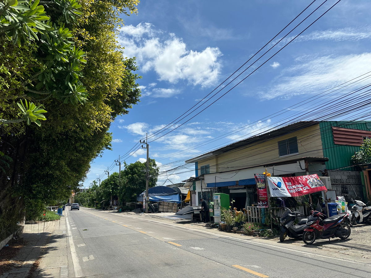 รูป ให้เช่าที่ดินผืนใหญ่ ทำเลทอง – ซอยวัดพระเงิน (ถนนบางคูลัด - วัดพระเงิน) บางใหญ่ นนทบุรี – 14 ไร่ 2 งาน 41 ตร.ว. - รูปที่ 21/24
