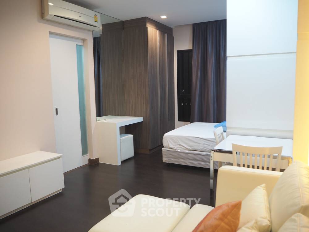 picture 1-BR Condo at Urbano Absolute near BTS Krung Thon Buri (ID 336313) - 5/6