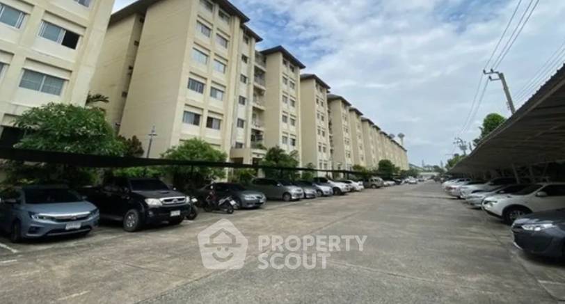 picture 2-BR Condo at Baan Suan Lalana-Suan Luang in Dokmai (ID 2513665) - 3/6