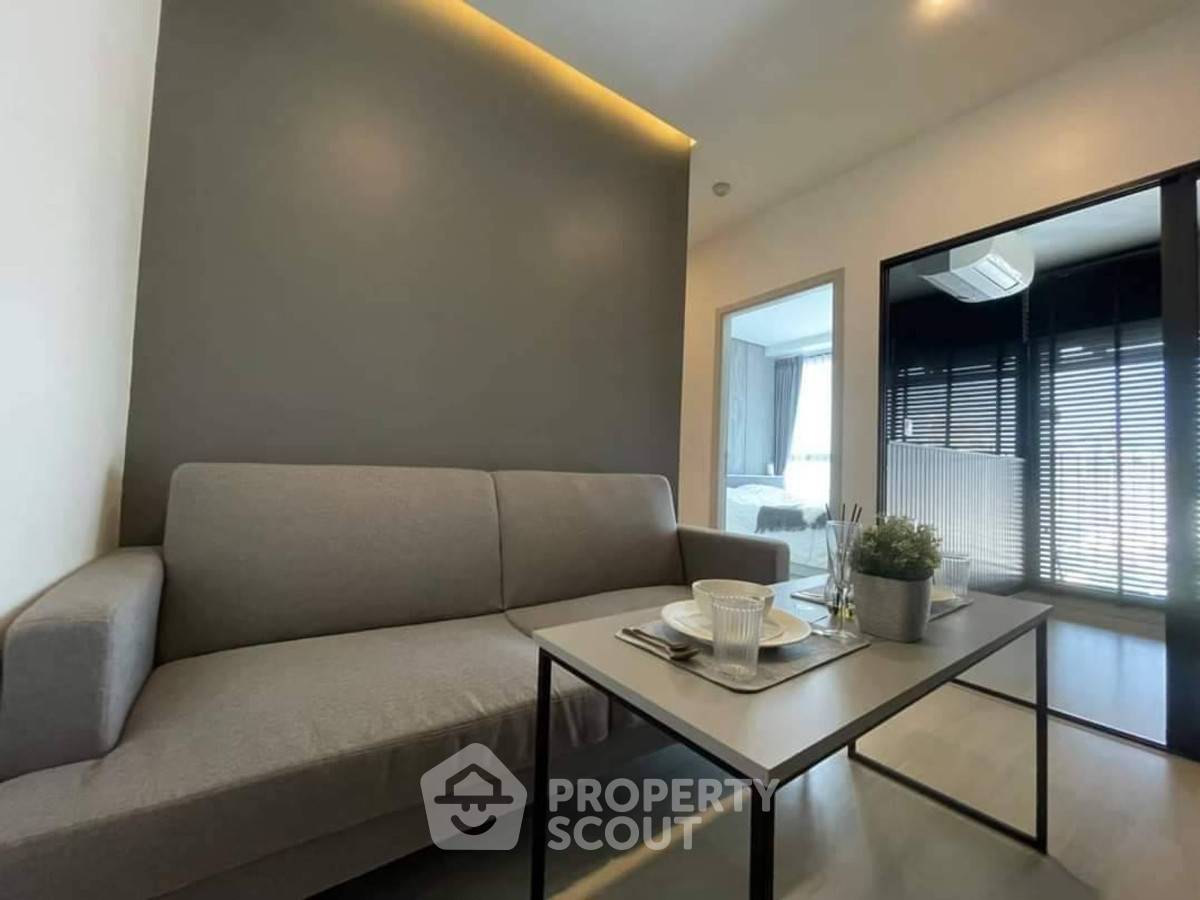 picture 1-BR Condo at Knights Bridge Space Rama 9 near MRT Phra Ram 9 (ID 2448603) - 1/13