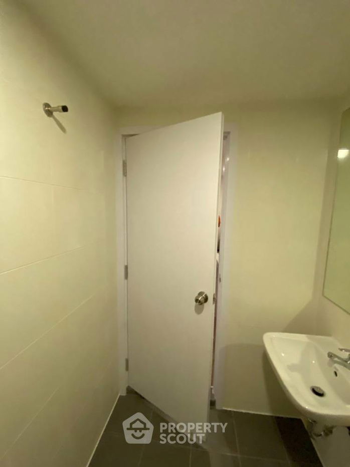 picture 2-BR Condo at Notting Hill Sukhumvit – Praksa near BTS Phraek Sa (ID 728397) - 8/15