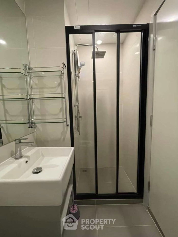 picture 1-BR Condo at Knights Bridge Space Rama 9 near MRT Phra Ram 9 (ID 2448603) - 12/13