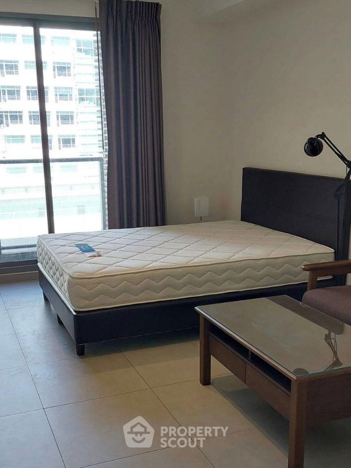 รูป คอนโด 1-ห้องนอน ที่ เดอะ ลอฟท์ เอกมัย ใกล้ BTS เอกมัย (ID 739104) - รูปที่ 2/9