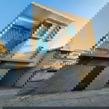 HR3129ให้เช่าบ้านเดี่ยว/โฮมออฟฟิศ 3 ชั้นสุดหรู – เพียง 500 ม. จาก MRT คู้บอน เหมาะอยู่อาศัยหรือทำโฮมออฟฟิศ