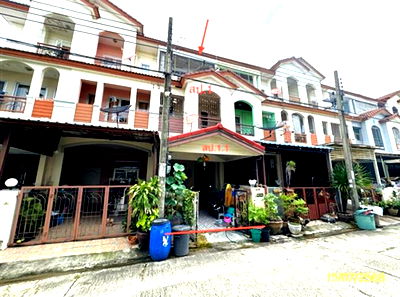 Townhouses for sale Bangkok : TOWN_HOUSE for sale  Dok Mai Prawet Bangkok