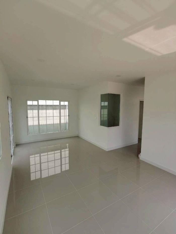 รูป ขายถูกสุด บ้านใหม่ Golden Neo บางนา-สวนหลวง 4 ห้องนอน 3 ห้องน้ำ 5.75ลบ. - รูปที่ 6/18