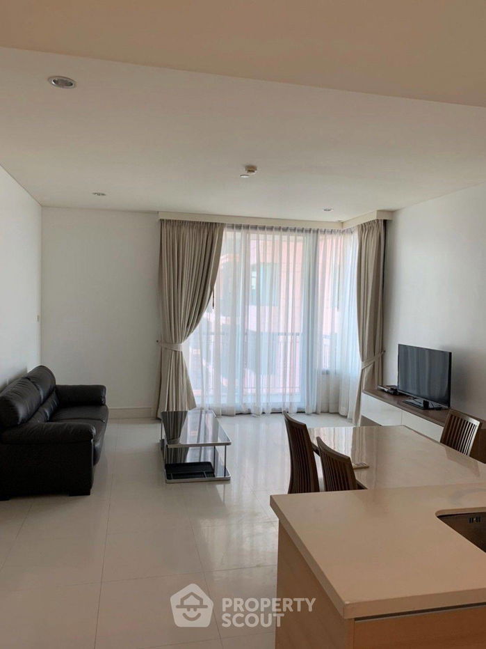 picture 2-BR Condo at Aguston Sukhumvit 22 near MRT Queen Sirikit National Convention Centre (ID 1457155) - 1/10
