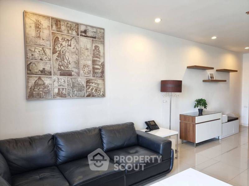 picture 2-BR Condo at Circle Condominium near MRT Phetchaburi (ID 725968) - 9/14