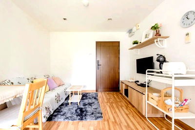 Condos for rent : Condo for rent, The Green 3, near BTS Punnawithi (800 meters).