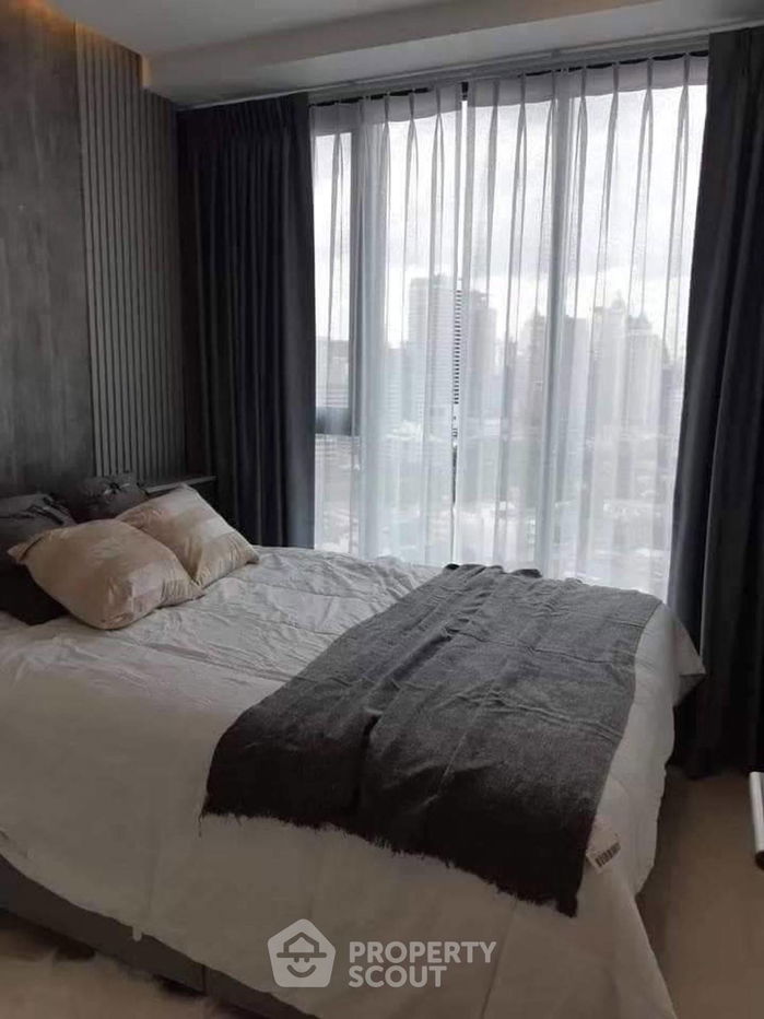 picture 1-BR Condo at Knights Bridge Space Rama 9 near MRT Phra Ram 9 (ID 2448603) - 10/13