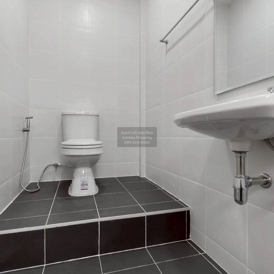 รูป ขายทาวน์เฮ้าส์/ทาวน์โฮม  บ้านบัวทอง 2 หน้ากว้าง รีโนเวทใหม่ บางรักพัฒนา บางบัวทอง นนทบุรี CX-141083 ✅ ทักไลน์ @connexproperty ตอบทันที ทีมงานมืออาชีพ ✅ - รูปที่ 8/12