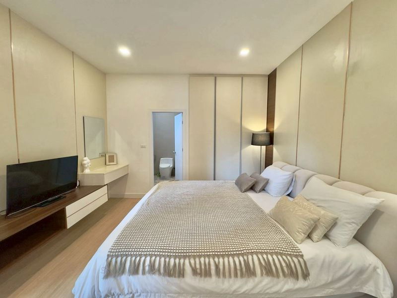 รูป KT0100📲LineID @556ryccg🏖️Pool Villa นาเกลือ12 ใกล้ปราสาทสัจธรรม 3ห้องนอน พร้อมเฟอร์นิเจอร์🏊สระว่ายน้ำ - รูปที่ 11/13