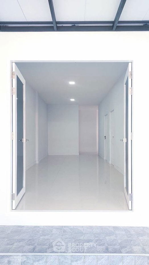 picture 2-BR Semi-detached House in Si Racha (ID 1481759) - 6/11