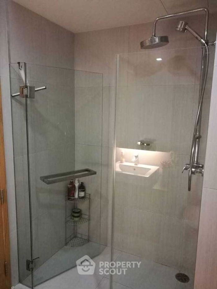 picture 1-BR Condo at Socio Ruamrudee near BTS Nana (ID 1432724) - 6/9