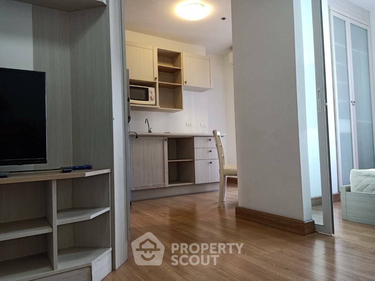 picture 1-BR Condo at Chapter One Modern Dutch in Rat Burana (ID 767435) - 4/16