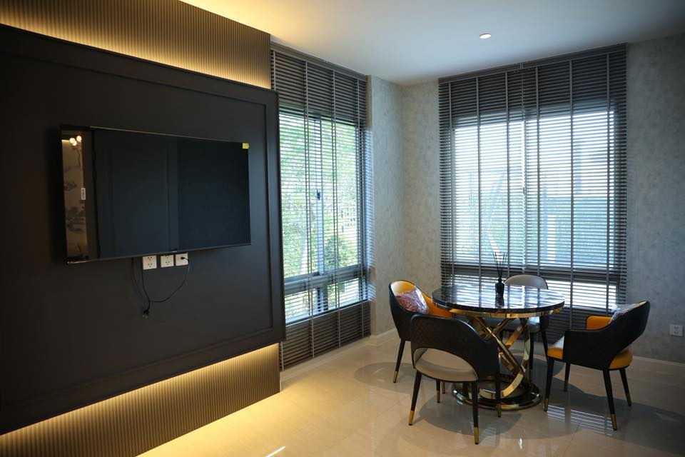 รูป HR3124LUXURY LISTING] Perfect Masterpiece Krungthep Kreetha ที่สุดของคฤหาสน์หรู บนทำเลศักยภาพแห่งการใช้ชีวิต | พร้อมเข้าอยู่ทันที - รูปที่ 4/68