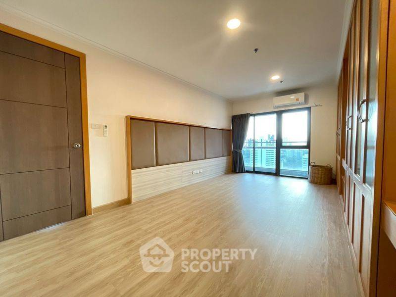 รูป คอนโด 2-ห้องนอน ที่ เดอะ เนเชอรัล เพลส สวีท คอนโดมิเนียม ใกล้ MRT ลุมพินี (ID 2512483) - รูปที่ 10/12