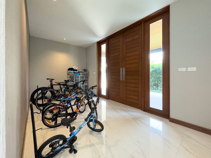 ขายบ้านเดี่ยว 5 ห้องนอน 610 ตร.ม. 153 ตร.ว. เอเวอร์กรีนวิลล์ บางนา-ตราด