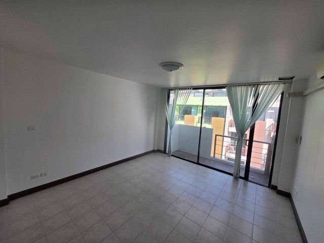 รูป OF0489 อาคารออฟฟิศให้เช่า โครงการเดอะ วิลเลจ กรุงเทพมหานคร - รูปที่ 7/8