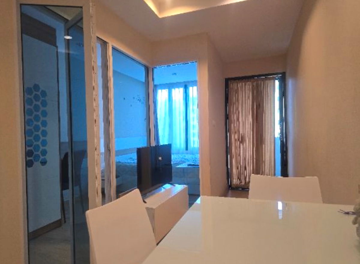 picture Trams Condo in Jed Yod for sale 1,500,000 THB  ,Tel +66 823899314 Boo - 9/19