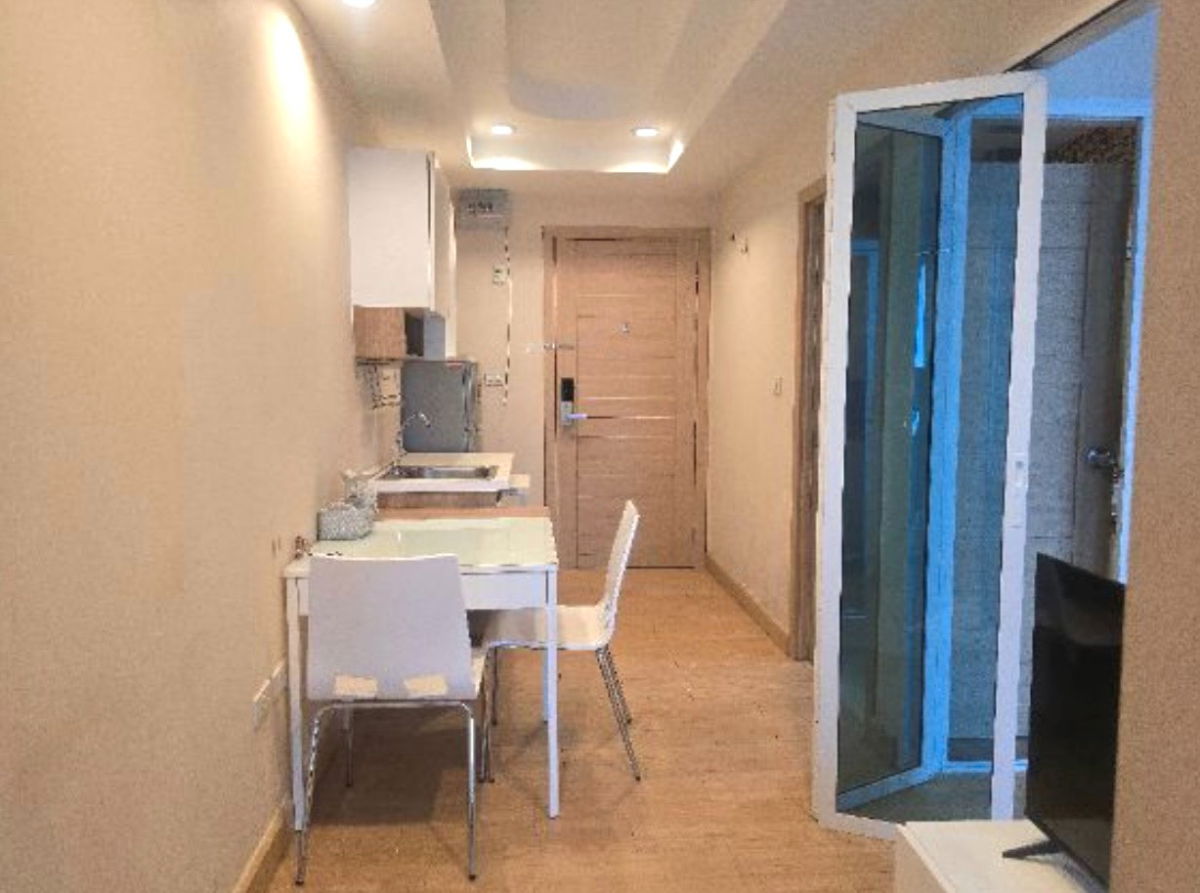 picture Trams Condo in Jed Yod for sale 1,500,000 THB  ,Tel +66 823899314 Boo - 10/19