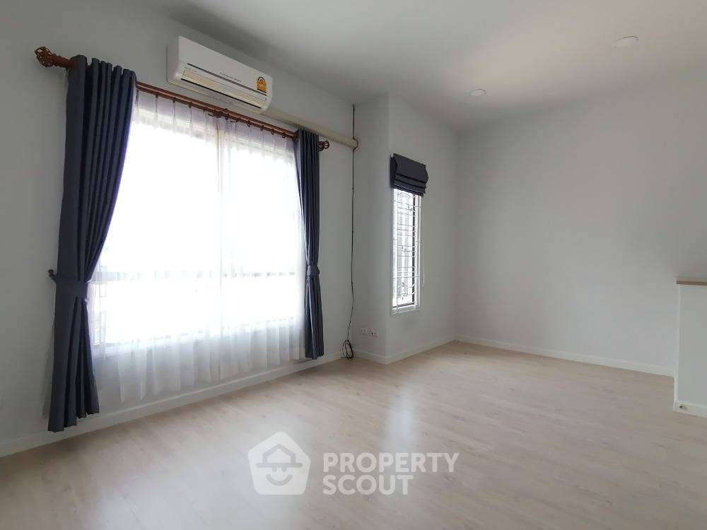 picture 2-BR Townhouse at Modi Villa Bangna in Bang Sao Thong (ID 1167852) - 6/8