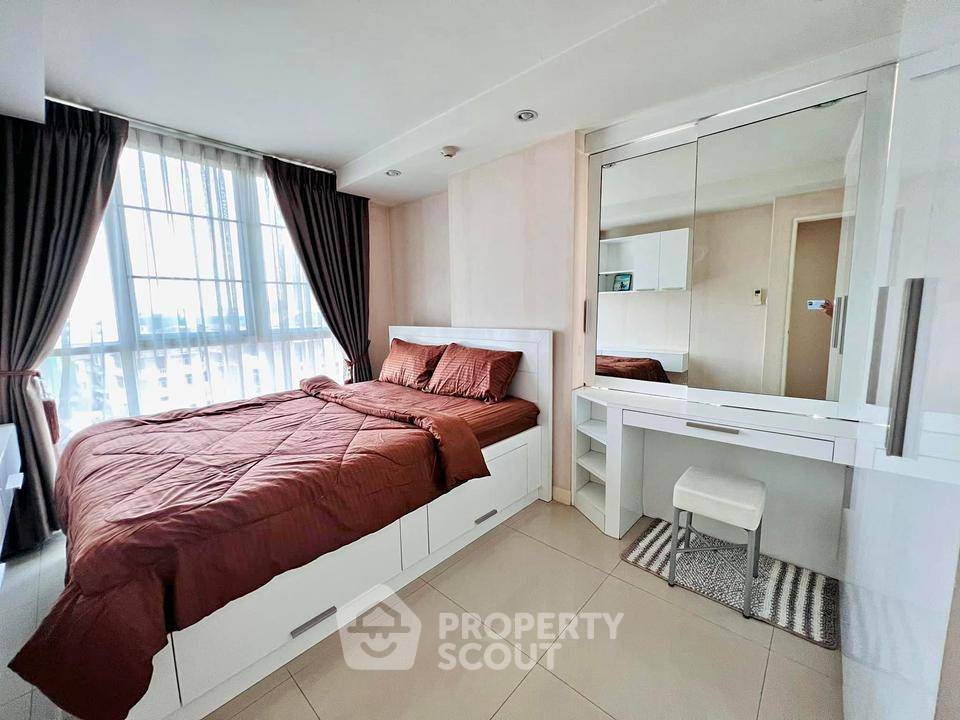 picture 2-BR Condo at Zenith Place @ Sukhumvit Condominium near BTS Phra Khanong (ID 782675) - 1/13