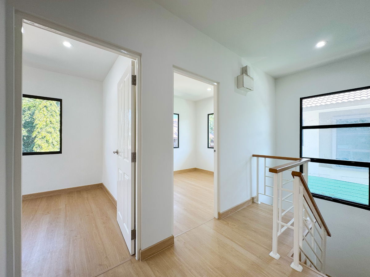 รูป รีโนเวทใหม่ทั้งหลัง พร้อมเข้าอยู่ ขายบ้านเดี่ยว โกลเด้นวิลเลจ บางนา–กิ่งแก้ว (Golden Village Bangna–Kingkaew) 3 ห้องนอน ใกล้สนามบินสุวรรณภูมิ - รูปที่ 12/28