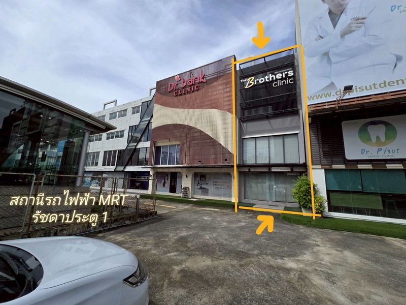 รูป เช่าอาคารพาณิชย์3.5 ชั้น ติดสถานีรถไฟฟ้า MRT รัชดา   1ห้อง หน้ากว้าง 5.00ม ลึก 11เมตร  172ตร.ม. โครงการ The Wiz Ratchada   - รูปที่ 2/15