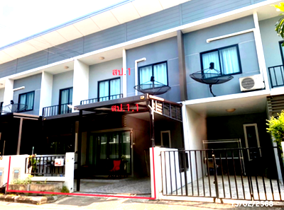 ทาวน์โฮม ลำลูกกา คลองสี่ : ทาวน์เฮ้าส์ สำหรับขาย เดอะคัลเลอร์ส มิกซ์ รังสิต-วงแหวน ลาดสวาย ลำลูกกา ปทุมธานี