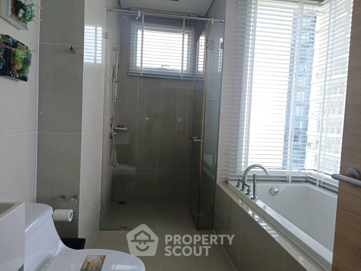 รูป คอนโด 2-ห้องนอน ที่ รีเฟล็คชั่น จอมเทียน บีช พัทยา ใกล้ เมืองพัทยา (ID 2264856) - รูปที่ 19/20