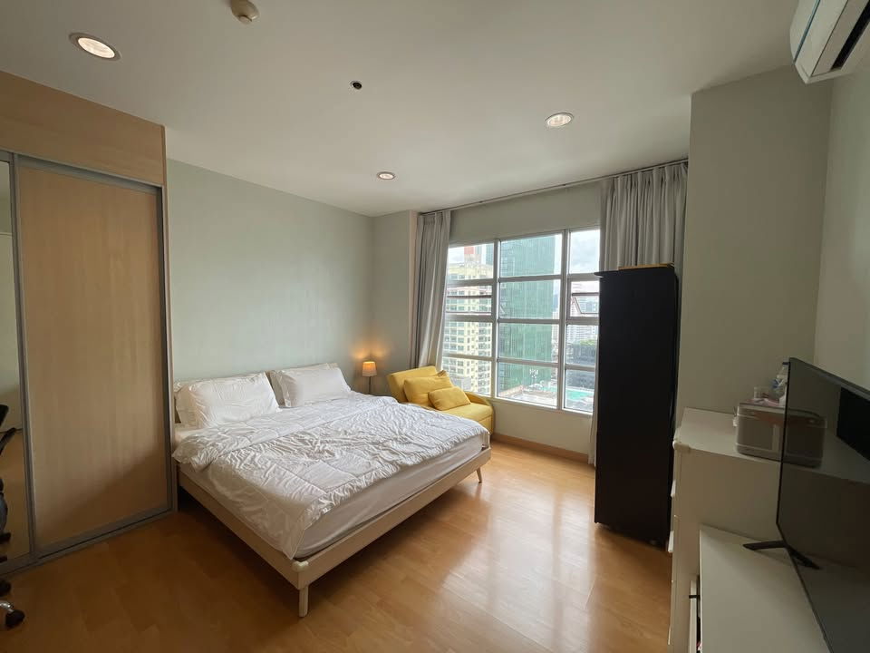 picture Condo for Sale Baan Klang Krung Siam-Pathumwan, 3 bedroom - 2/6