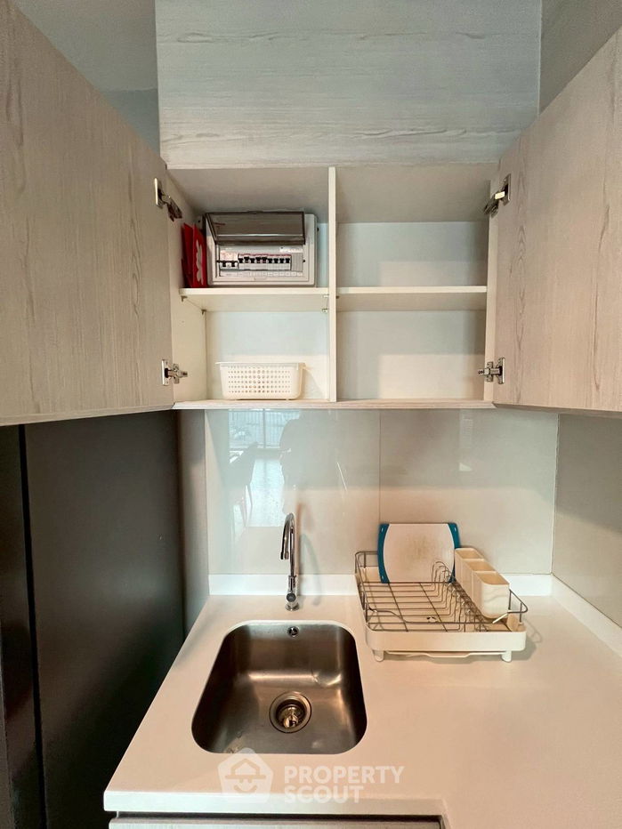 picture 2-BR Condo at Life One Wireless near BTS Phloen Chit (ID 2510076) - 5/20