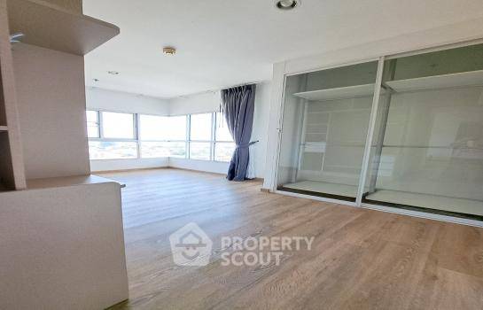 picture 2-BR Condo at The Parkland Taksin-Thapa near BTS Talat Phlu (ID 1901183) - 9/10