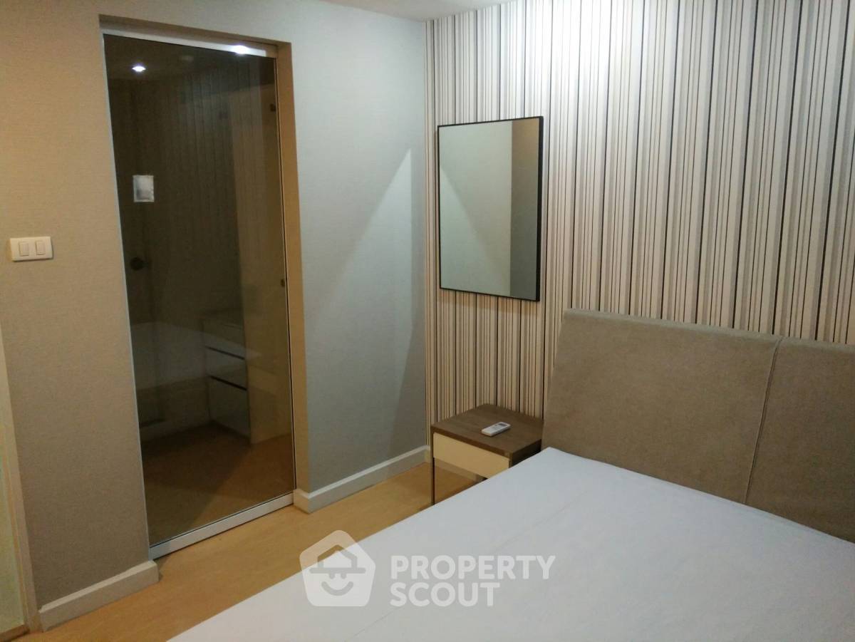 picture 1-BR Condo at Zenith Place @ Sukhumvit Condominium near BTS Phra Khanong (ID 1084332) - 8/9