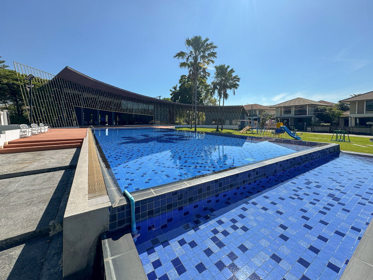 รูป รีโนเวทใหม่ทั้งหลัง พร้อมเข้าอยู่ ขายบ้านเดี่ยว โกลเด้นวิลเลจ บางนา–กิ่งแก้ว (Golden Village Bangna–Kingkaew) 3 ห้องนอน ใกล้สนามบินสุวรรณภูมิ - รูปที่ 24/28