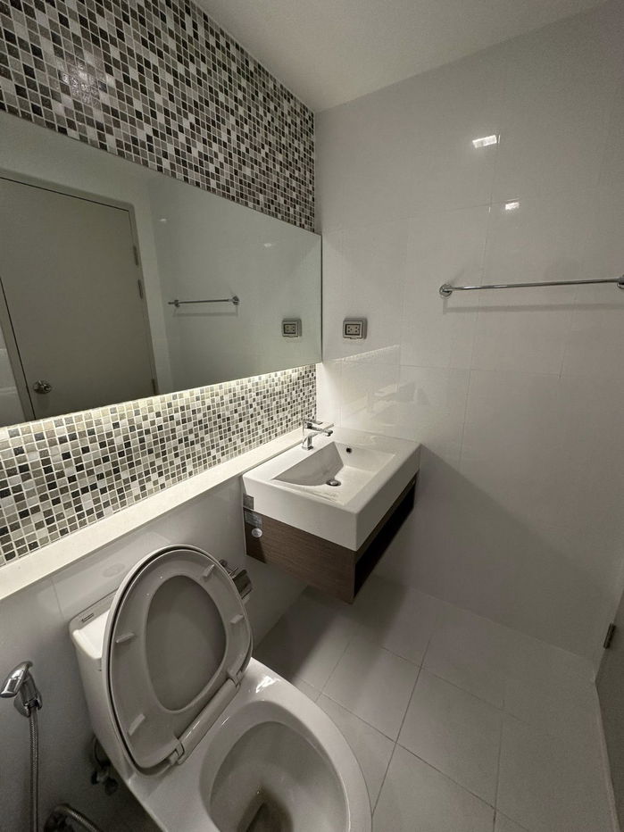 picture Condo for rent: Aspen Lasalle-Srinakarin. - 12/16