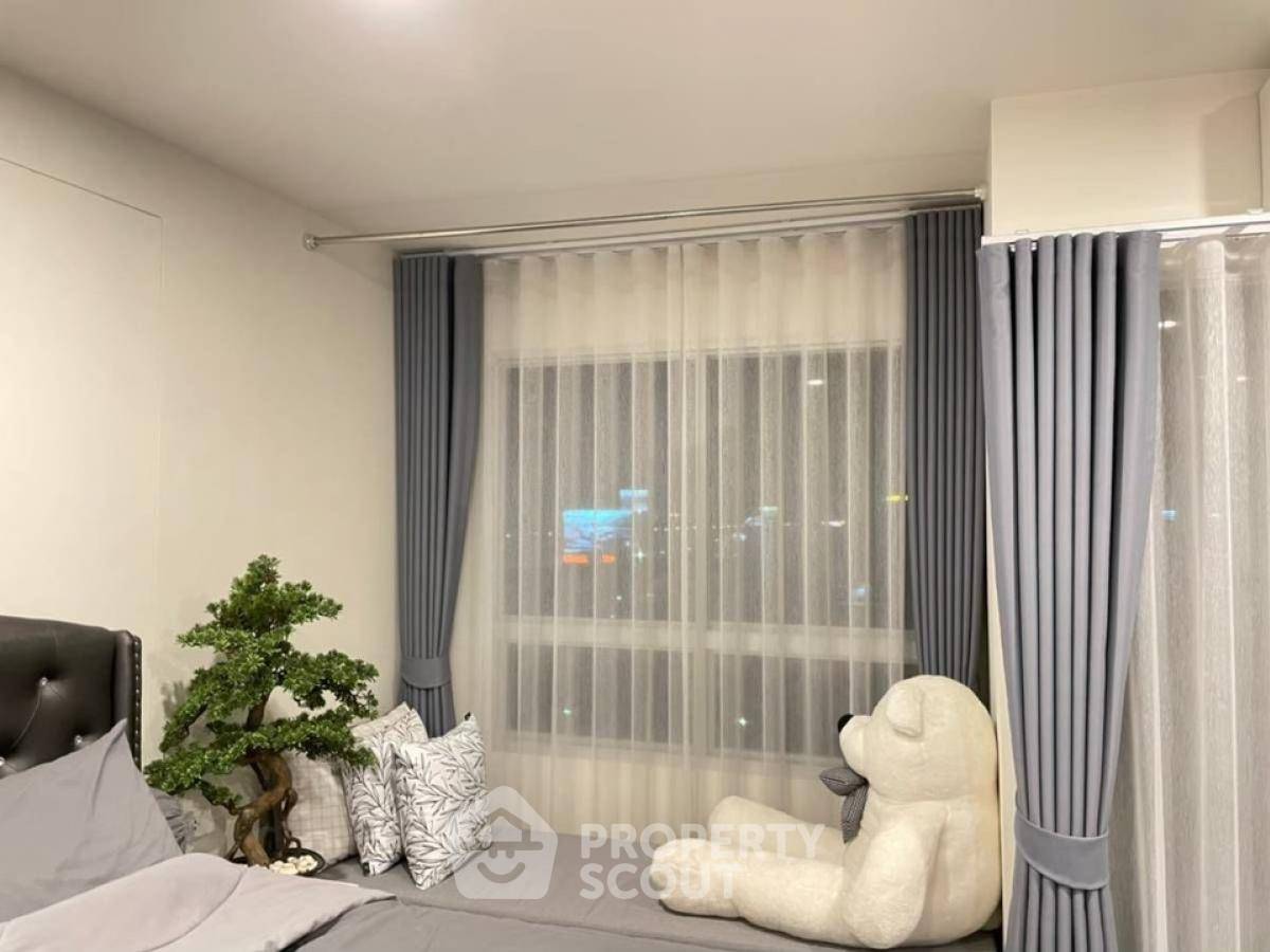 picture 1-BR Condo at Lumpini Ville Phatanakan-Srinakarin in Suan Luang (ID 1556579) - 11/18