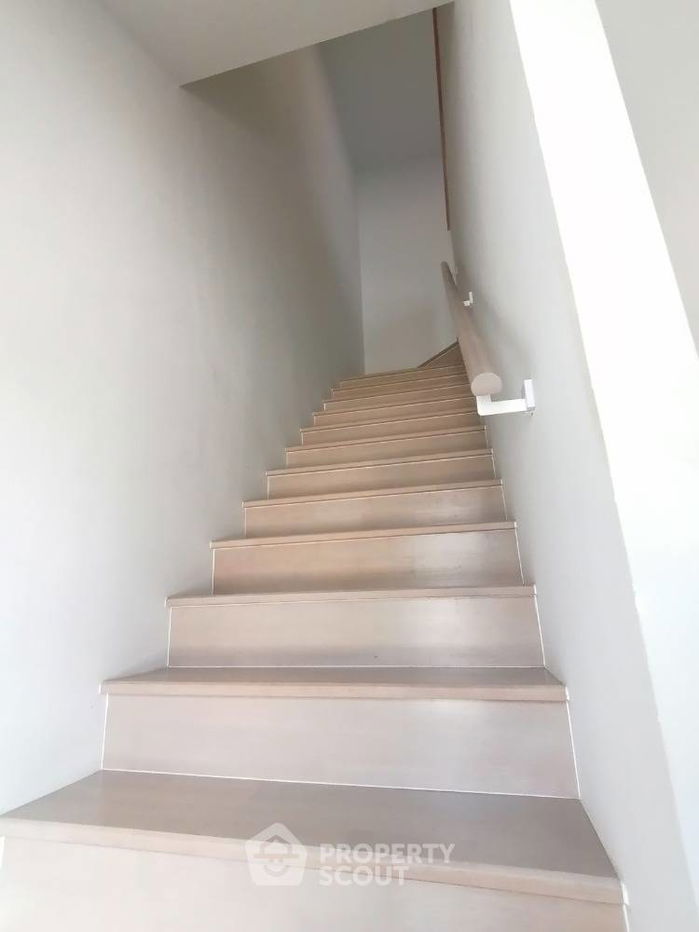 picture 2-BR Townhouse at Modi Villa Bangna in Bang Sao Thong (ID 1167852) - 4/8