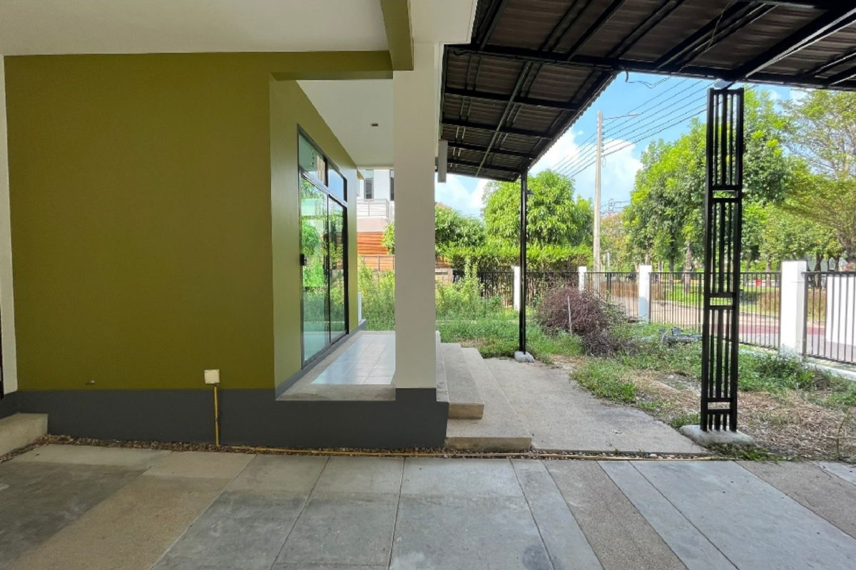 picture For Sale : Saransiri Phaholyotin-Saimai  - 5/16