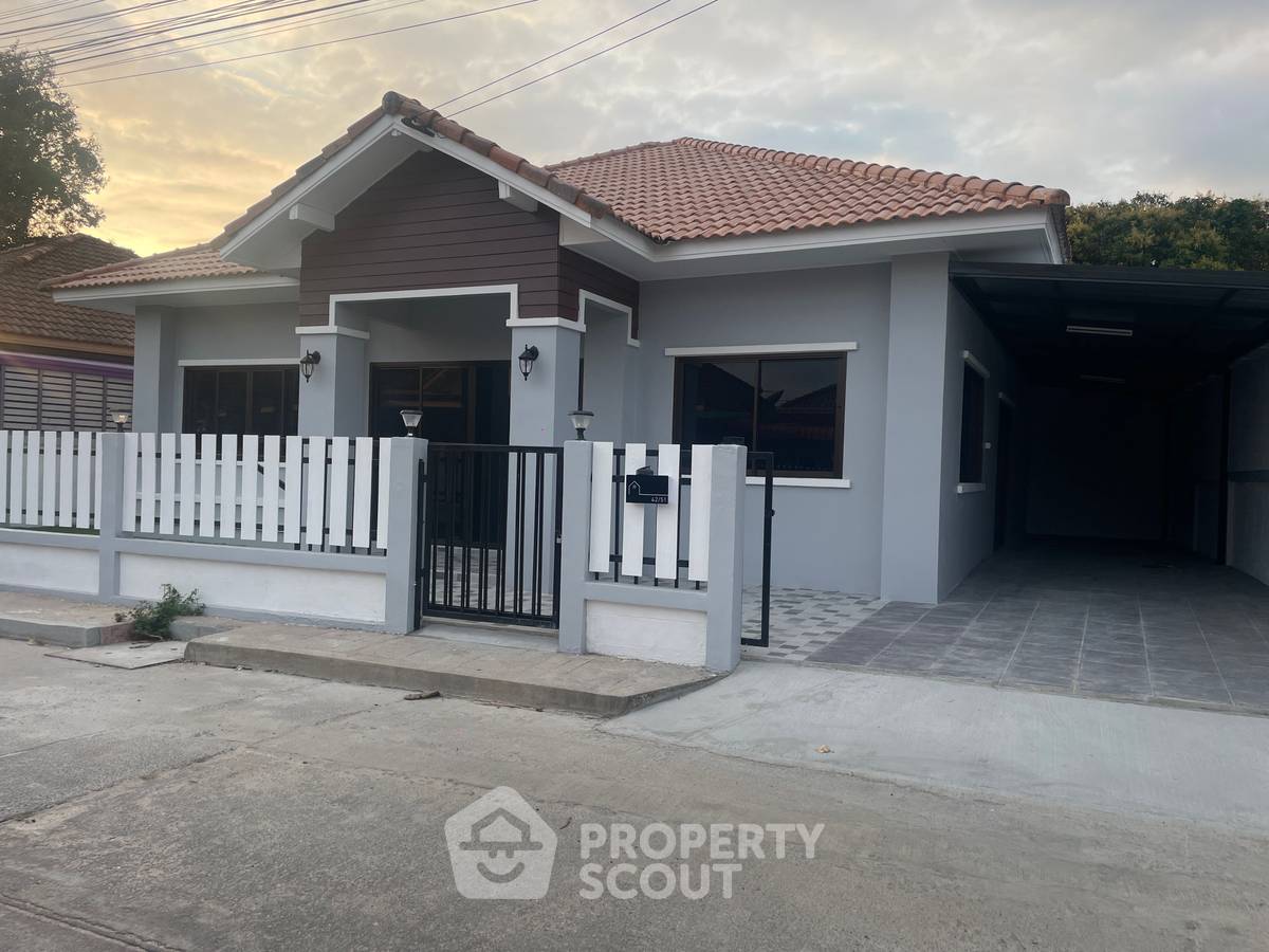 picture 3-BR House close to Pattaya (ID 2513743) - 5/25