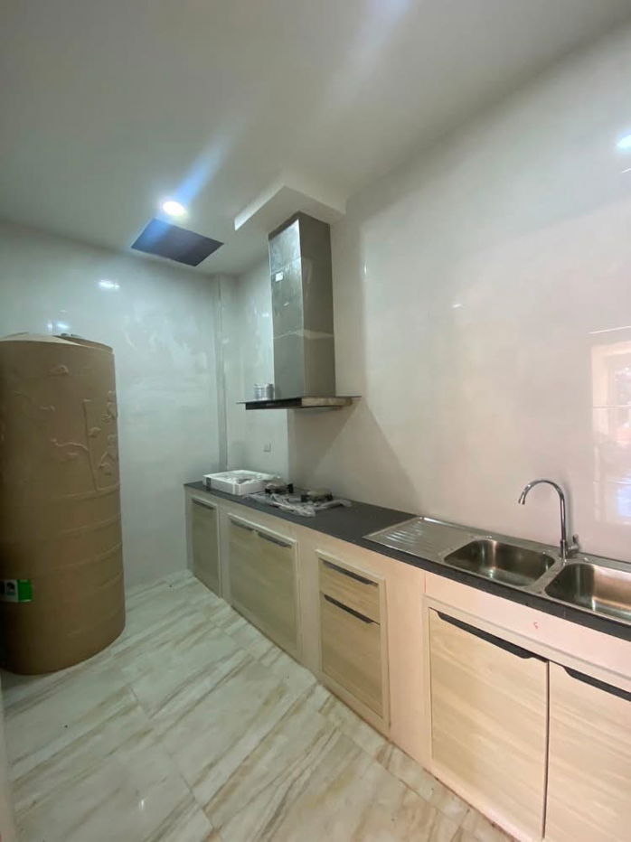 รูป ปล่อยเช่า อาคารพาณิชย์ 3 ชั้น  ถนน ราชวงศ์ ตัวเมืองนครพนม ใกล้ Tesco lotus ห่างจาก Big C และ Makro 2 ก.ม (4นาที) - รูปที่ 6/10