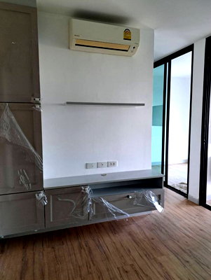 Condos for sale MRT Nonthaburi Civic Center : For Sales Notting Hill Tiwanon Unit 2/172 (Near MRT Purple Line, Ministry of Public Health Station) (No pets allowed)