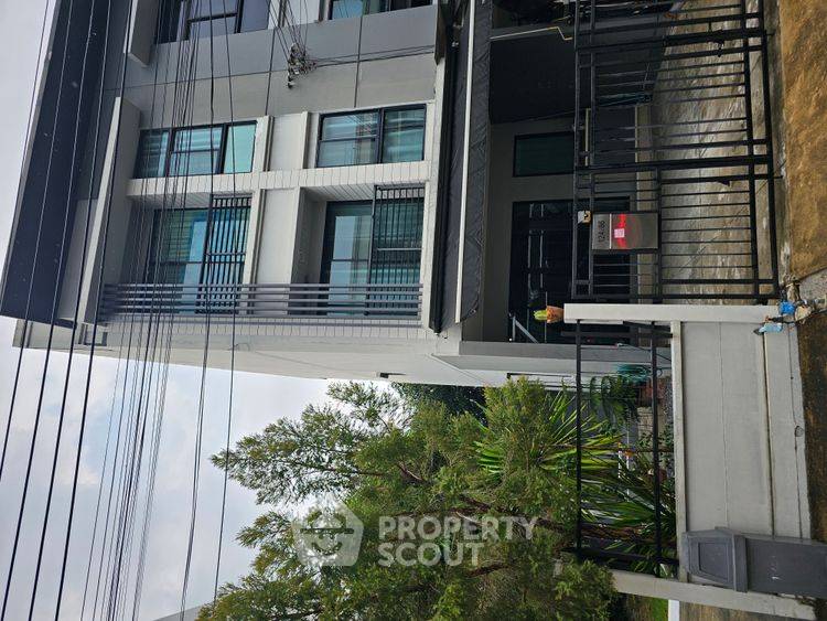 รูป ทาวน์เฮ้าส์ 3-ห้องนอน ที่ บ้านกลางเมือง พระราม2-พุทธบูชา ใน จอมทอง (ID 2511665) - รูปที่ 1/13